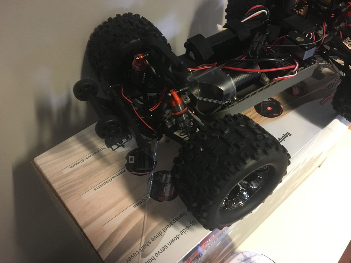 FS Racing Rebel 1/10 Børsteløs Monster Truck RTR